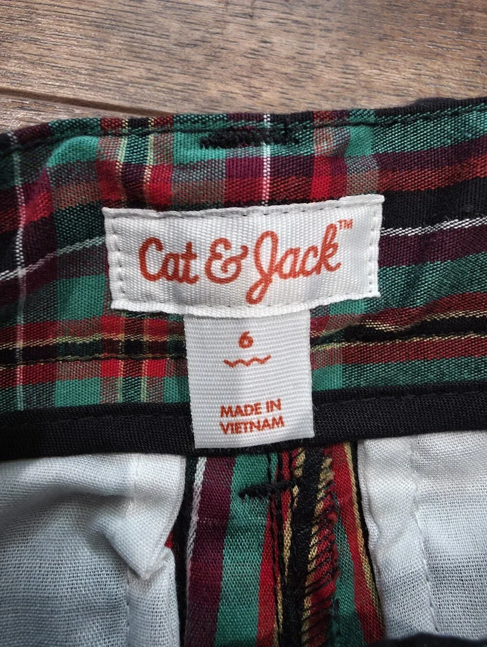 Cat & Jack Black Red Green Plaid Chino Pants 6